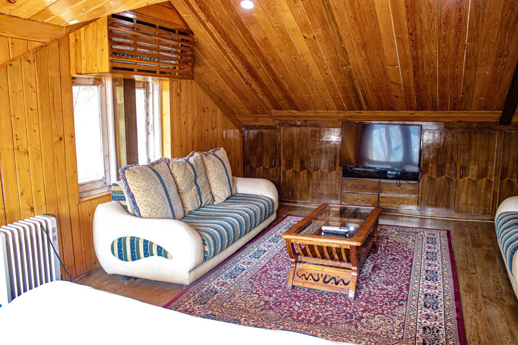 Villa Whispering Pines Shimla Exterior foto